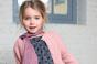 How to knit a fashionable cardigan for children with knitting needles?