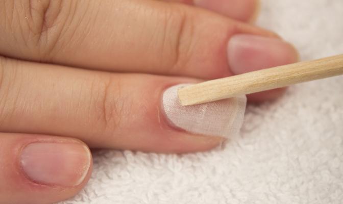 How to use silk to repair nails: step-by-step description and reviews